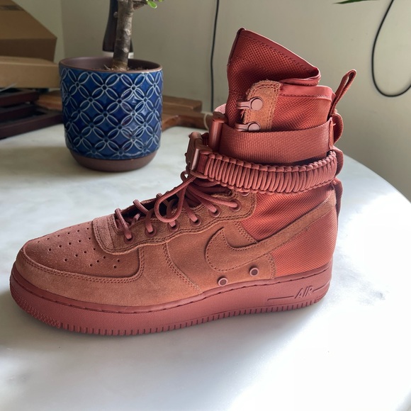 SF Air Force 1 ‘Dusty Peach’ - Picture 13 of 13